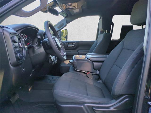 Used 2022 Chevrolet Silverado 2500 Custom w/ Custom Value Package image 15