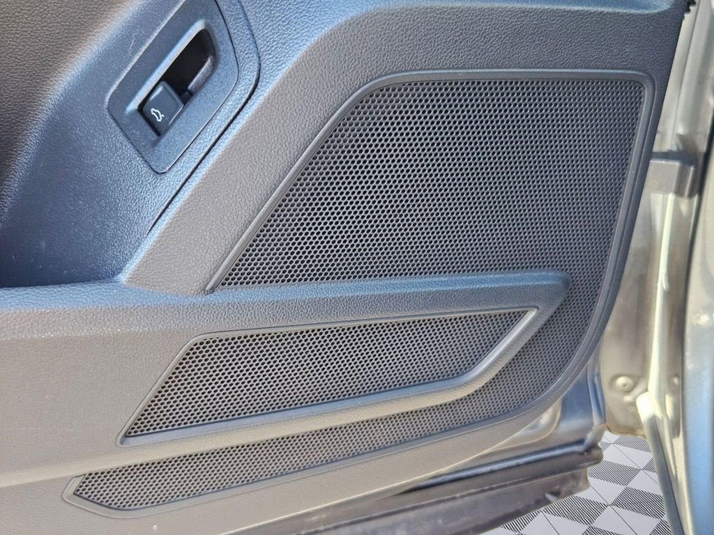 Used 2021 Volkswagen Atlas Cross Sport SEL image 12