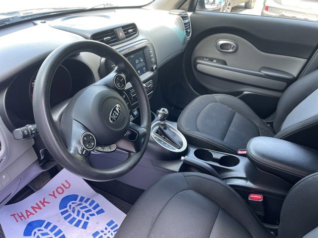 Used 2019 Kia Soul + image 17