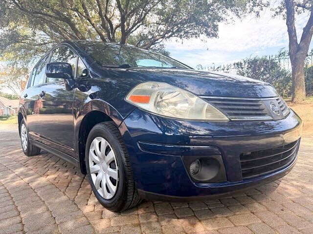 Used 2009 Nissan Versa 1.8 S w/ PWR Pkg FWD image 2