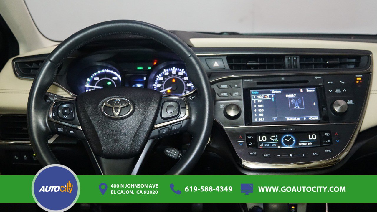 Used 2017 Toyota Avalon Limited w/ Carpet Mat Package FWD image 5