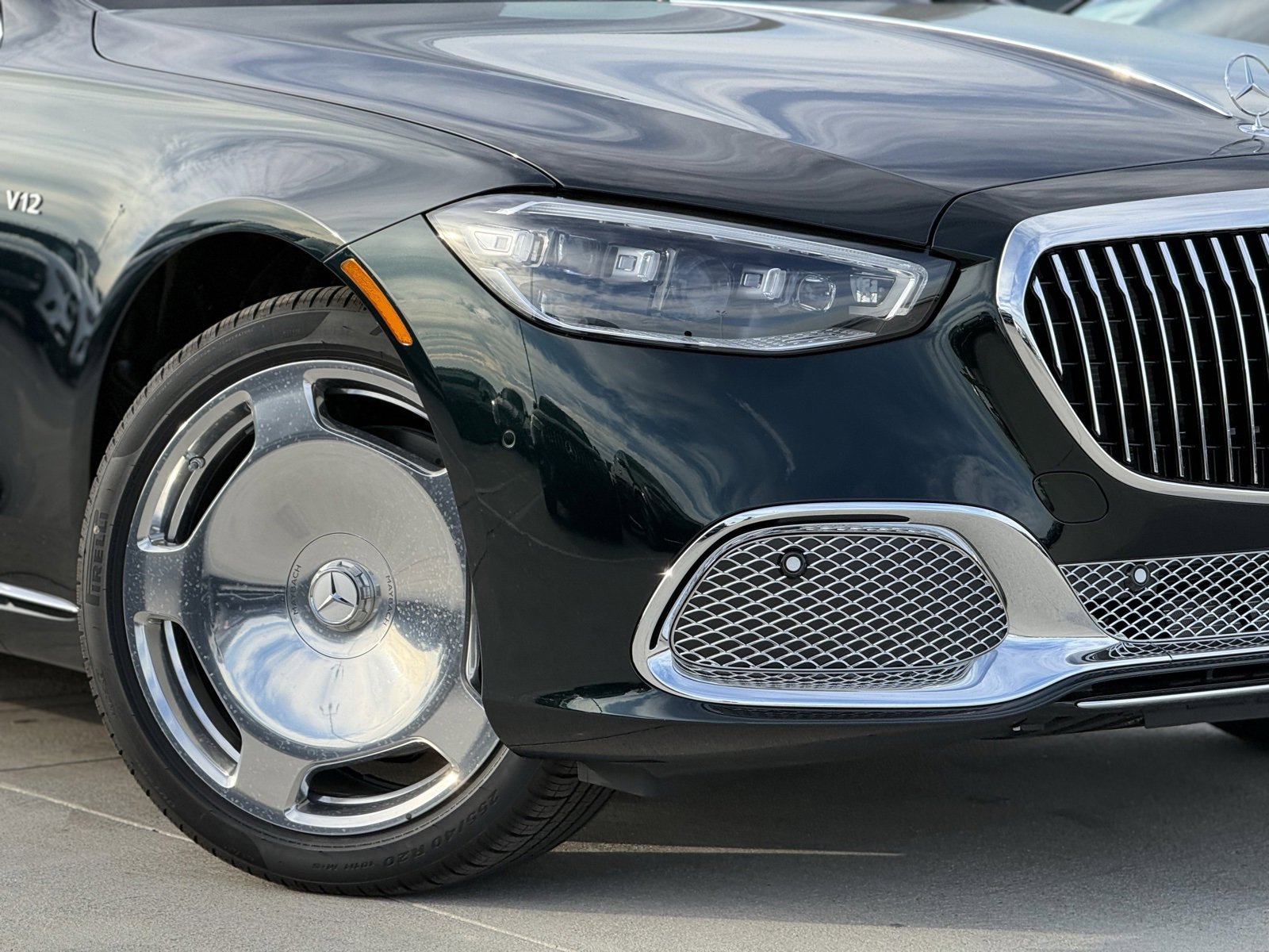 New 2026 Mercedes-Benz Maybach S 680 4MATIC image 4