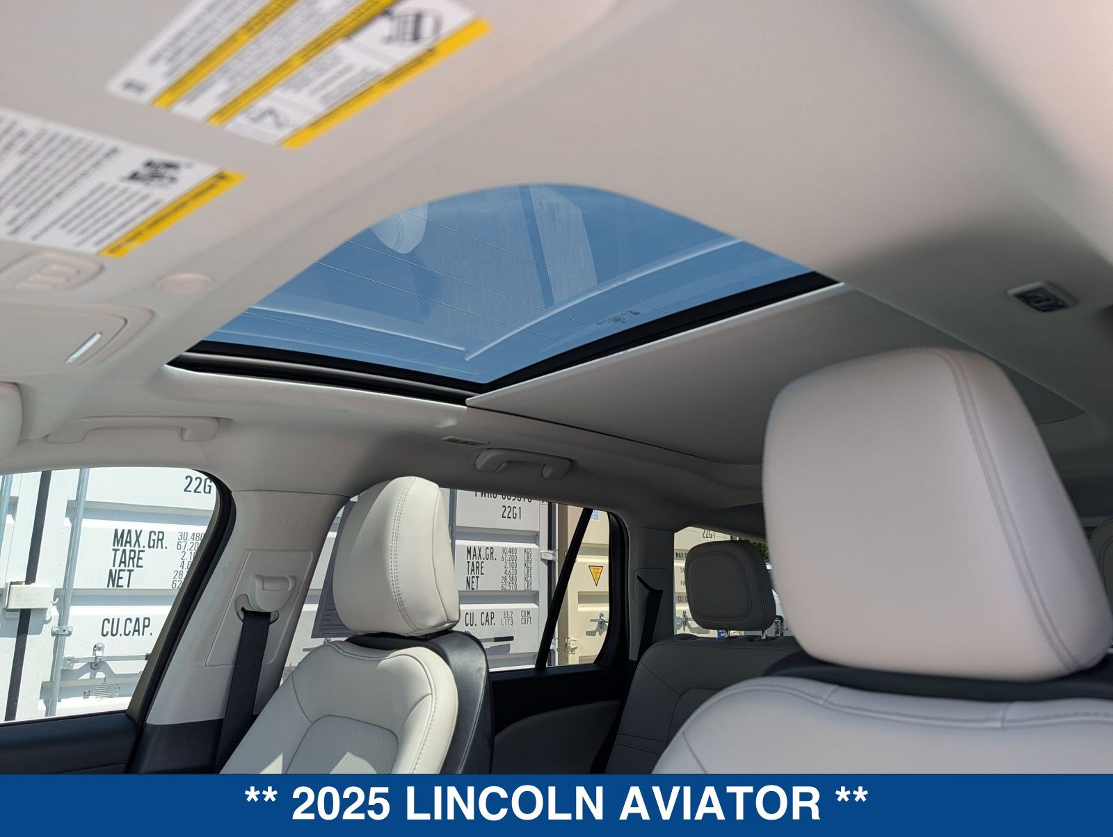 Used 2025 Lincoln Aviator AWD w/ Equipment Group 101A image 26