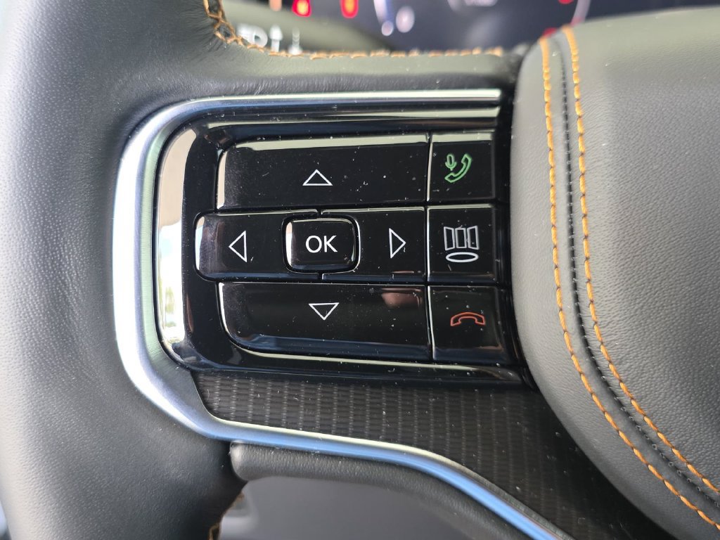 New 2026 Jeep Grand Wagoneer Summit AWD/4WD image 47