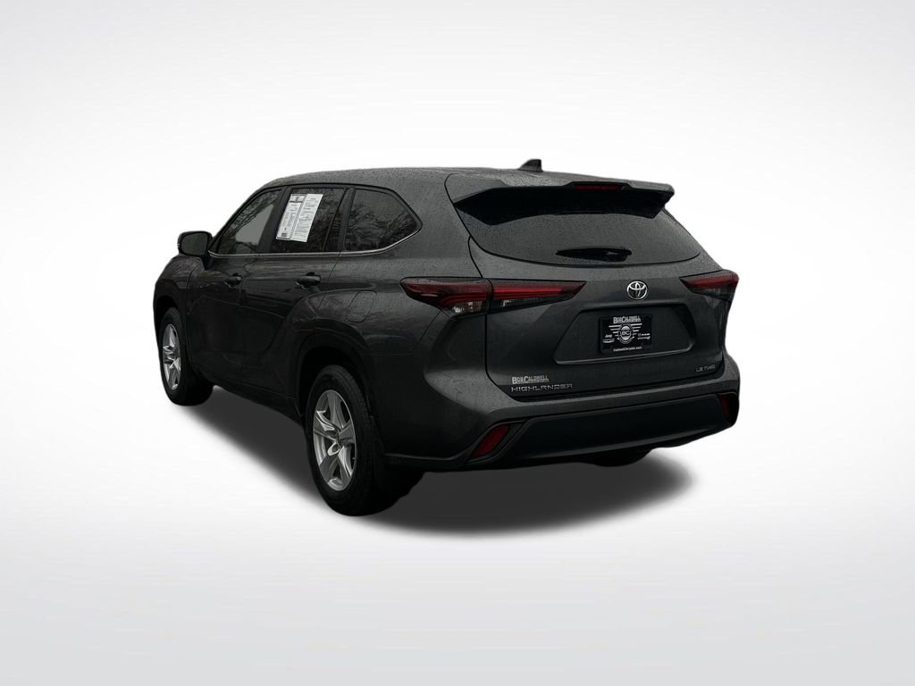 Used 2024 Toyota Highlander Limited image 5