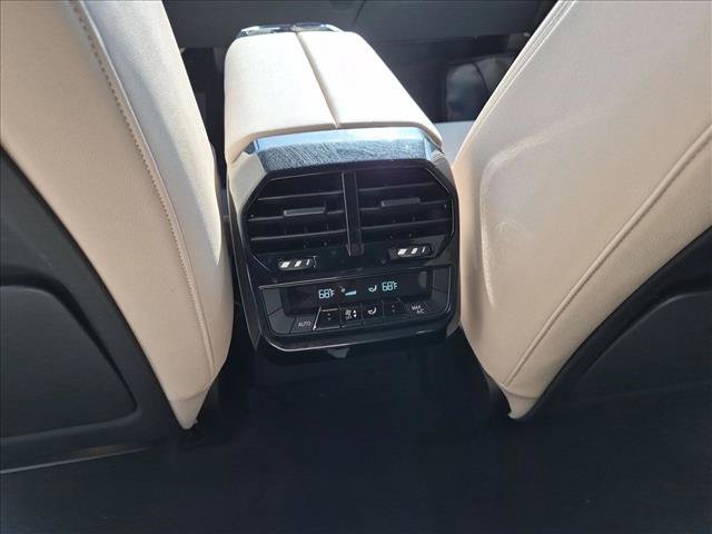 Certified 2024 BMW iX xDrive50 w/ Sport Package AWD/4WD image 18