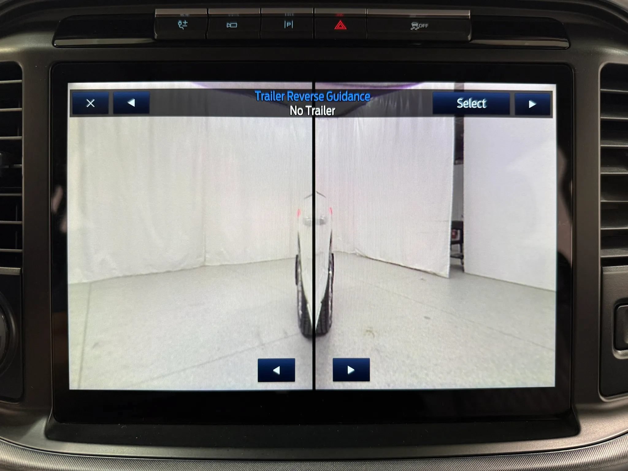 Used 2023 Ford F150 Limited AWD/4WD image 28