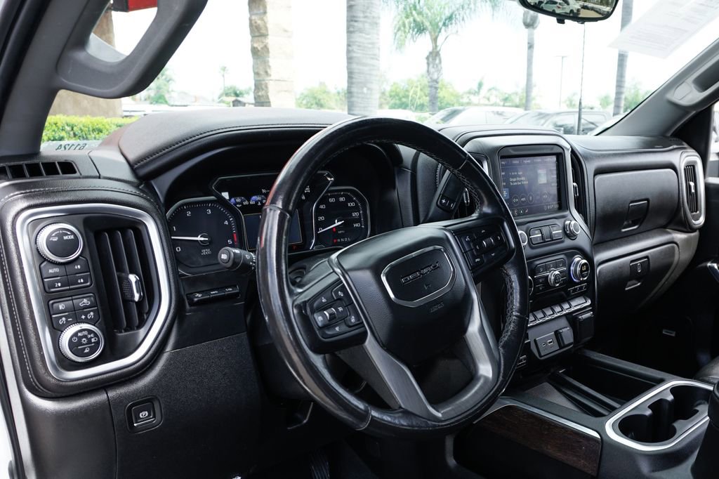 Used 2020 GMC Sierra 3500 Denali w/ Denali Ultimate Package image 20