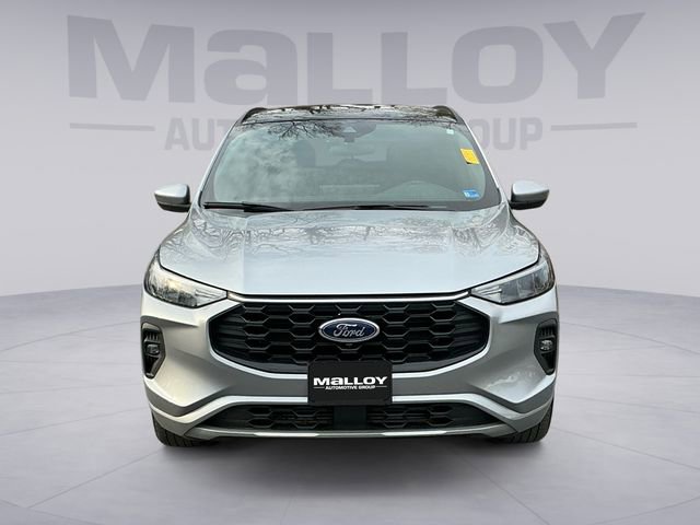 Used 2024 Ford Escape ST-Line Select w/ Tech Pack #2 image 8