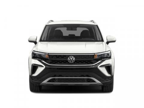 Used 2022 Volkswagen Taos SE FWD image 4