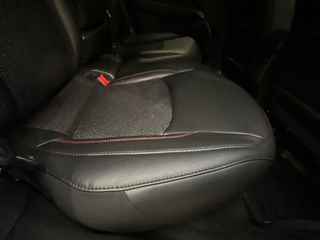 Used 2019 Jeep Compass Trailhawk w/ Cold Weather Group AWD/4WD image 16