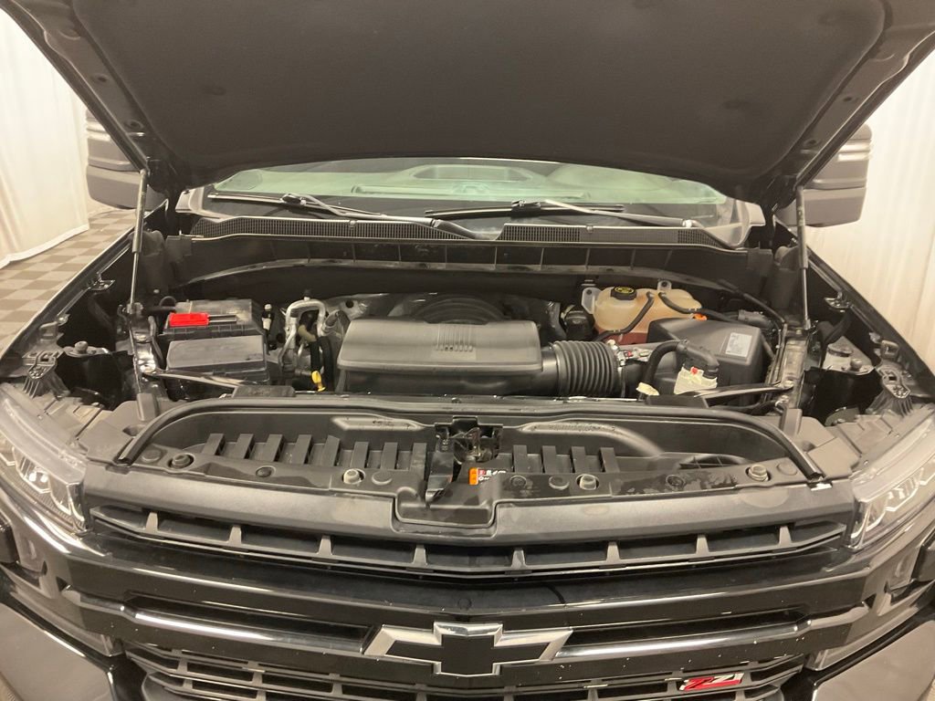 Used 2021 Chevrolet Silverado 1500 LT Trail Boss w/ Bed Protection Package image 13
