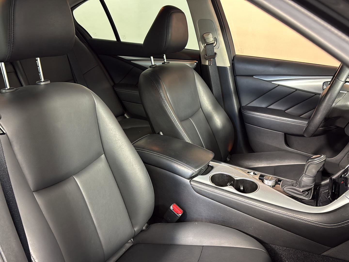 Used 2019 INFINITI Q50 Luxe image 4