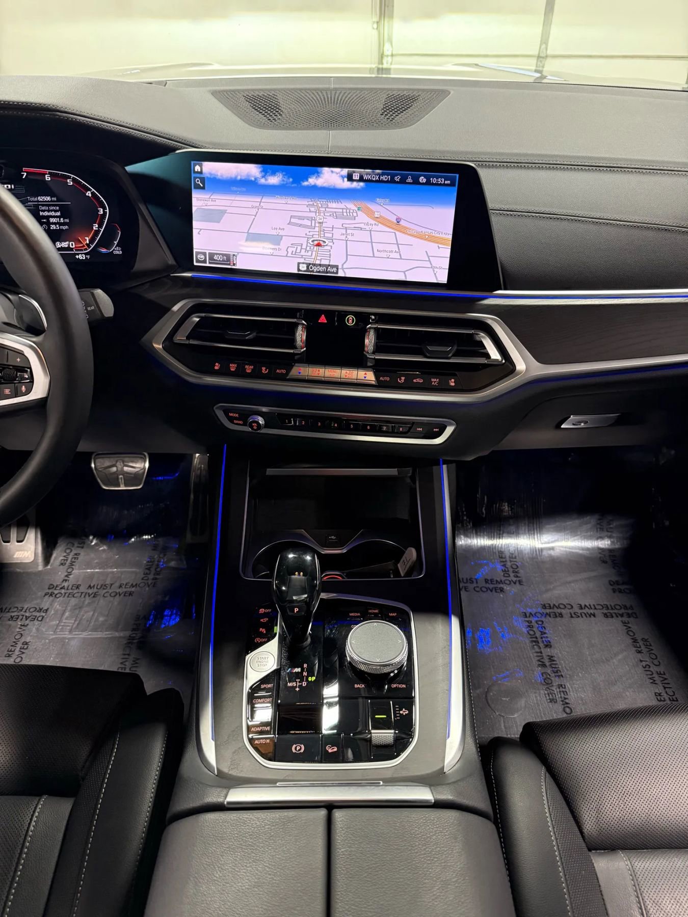 Used 2021 BMW X7 M50i image 3