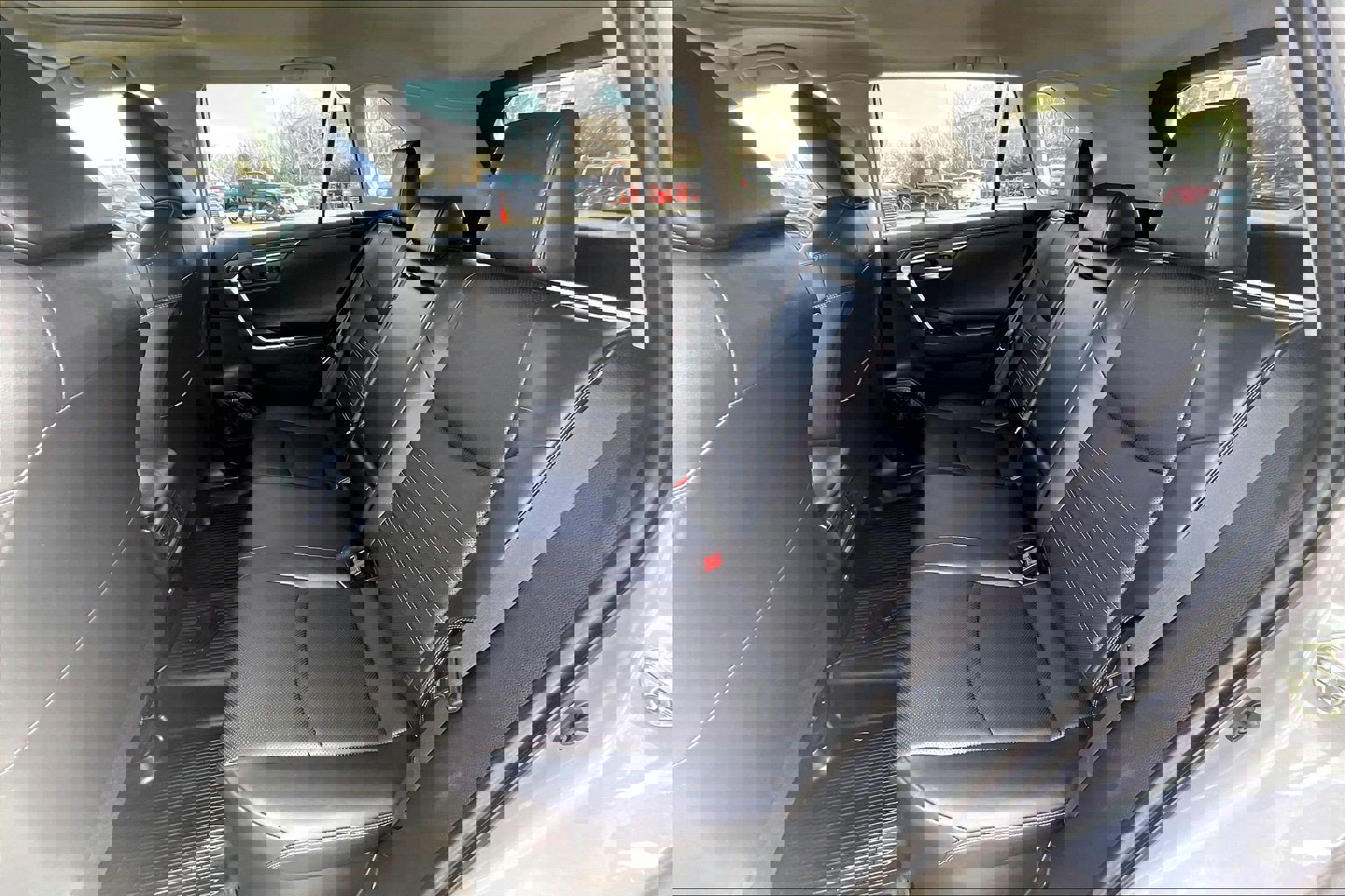 Used 2025 Toyota RAV4 Limited image 25