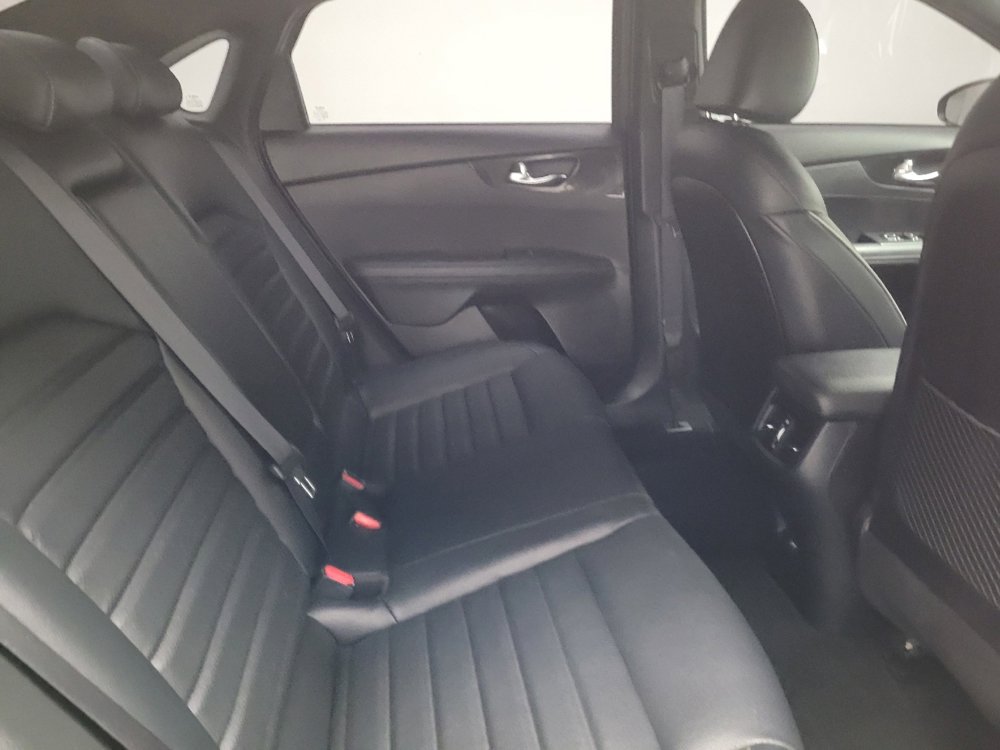 Used 2023 Kia Forte GT-Line w/ GT-Line Premium Package FWD image 19