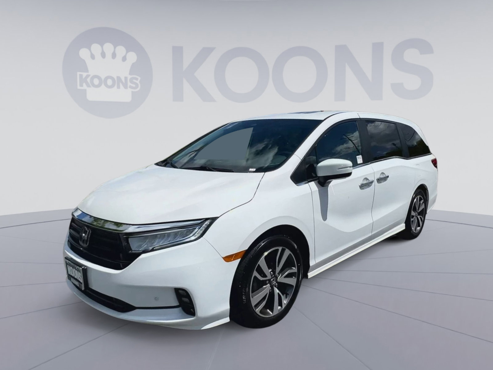 Used 2023 Honda Odyssey Touring image 5