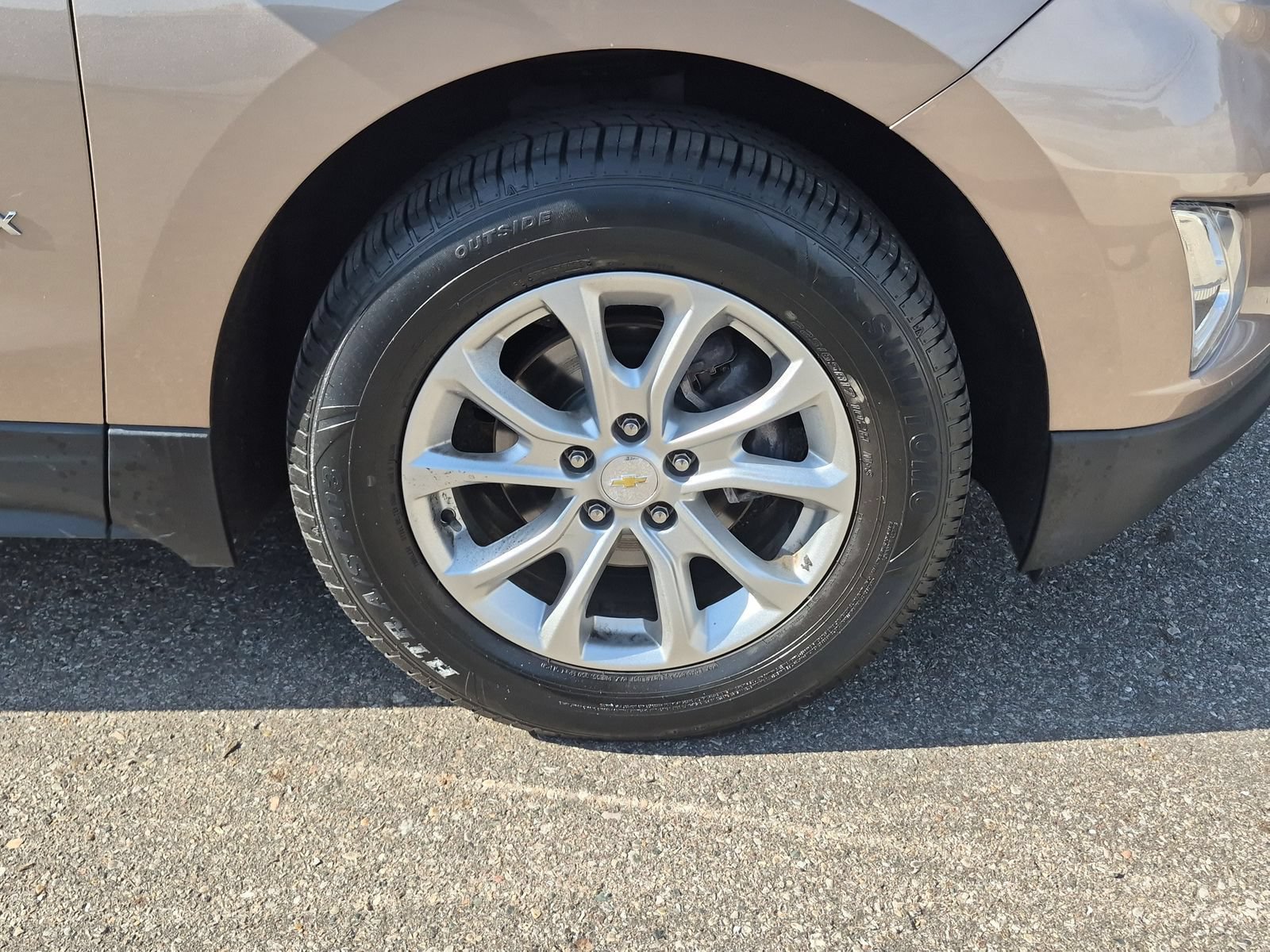 Used 2018 Chevrolet Equinox LT FWD image 15