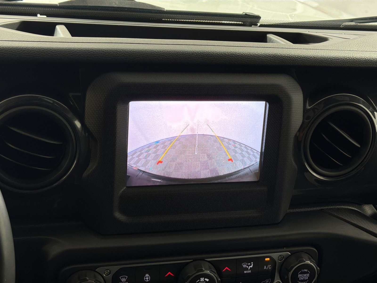 Used 2021 Jeep Wrangler Unlimited Sport AWD/4WD image 19