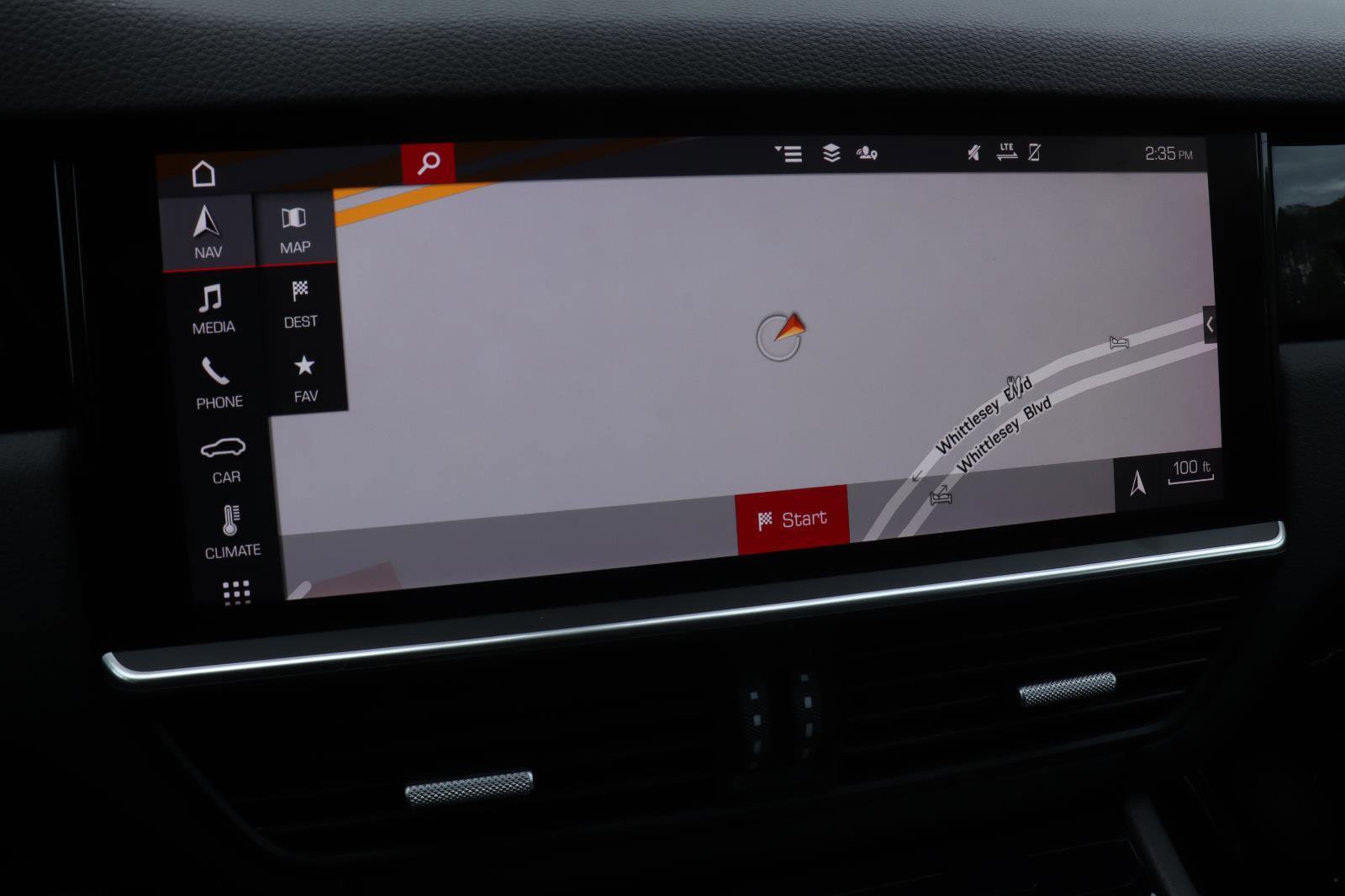 Used 2021 Porsche Cayenne image 29