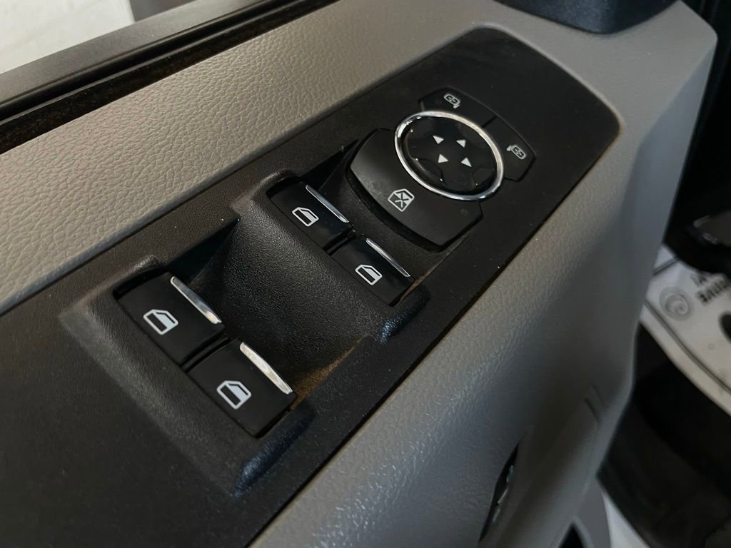 Used 2021 Ford F550 4x4 Crew Cab Super Duty image 24