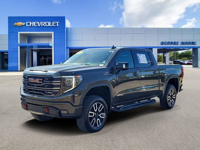 Certified 2023 GMC Sierra 1500 AT4 w/ Technology Package image 2