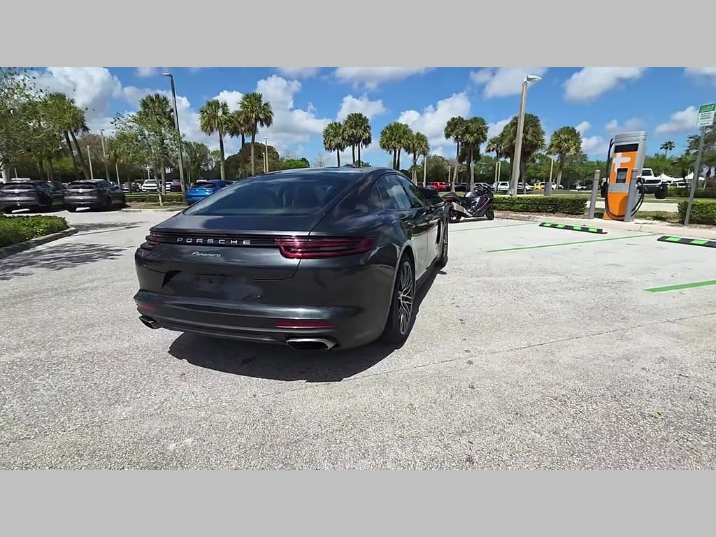 Used 2018 Porsche Panamera image 36