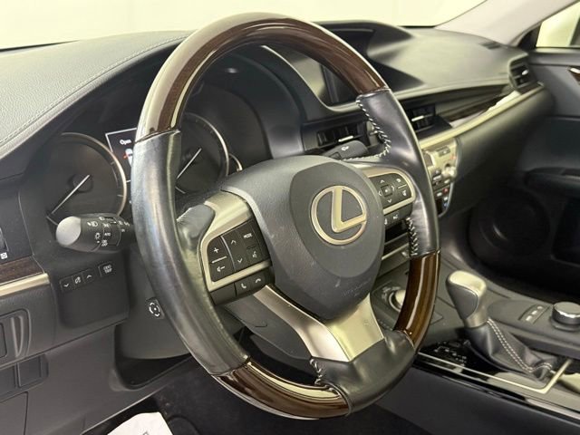 Used 2016 Lexus ES 350 FWD image 18