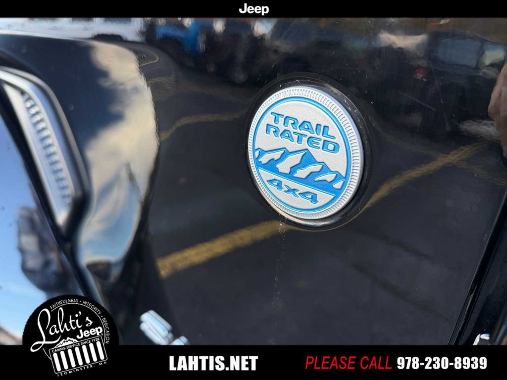 Certified 2022 Jeep Wrangler Unlimited Sahara image 26