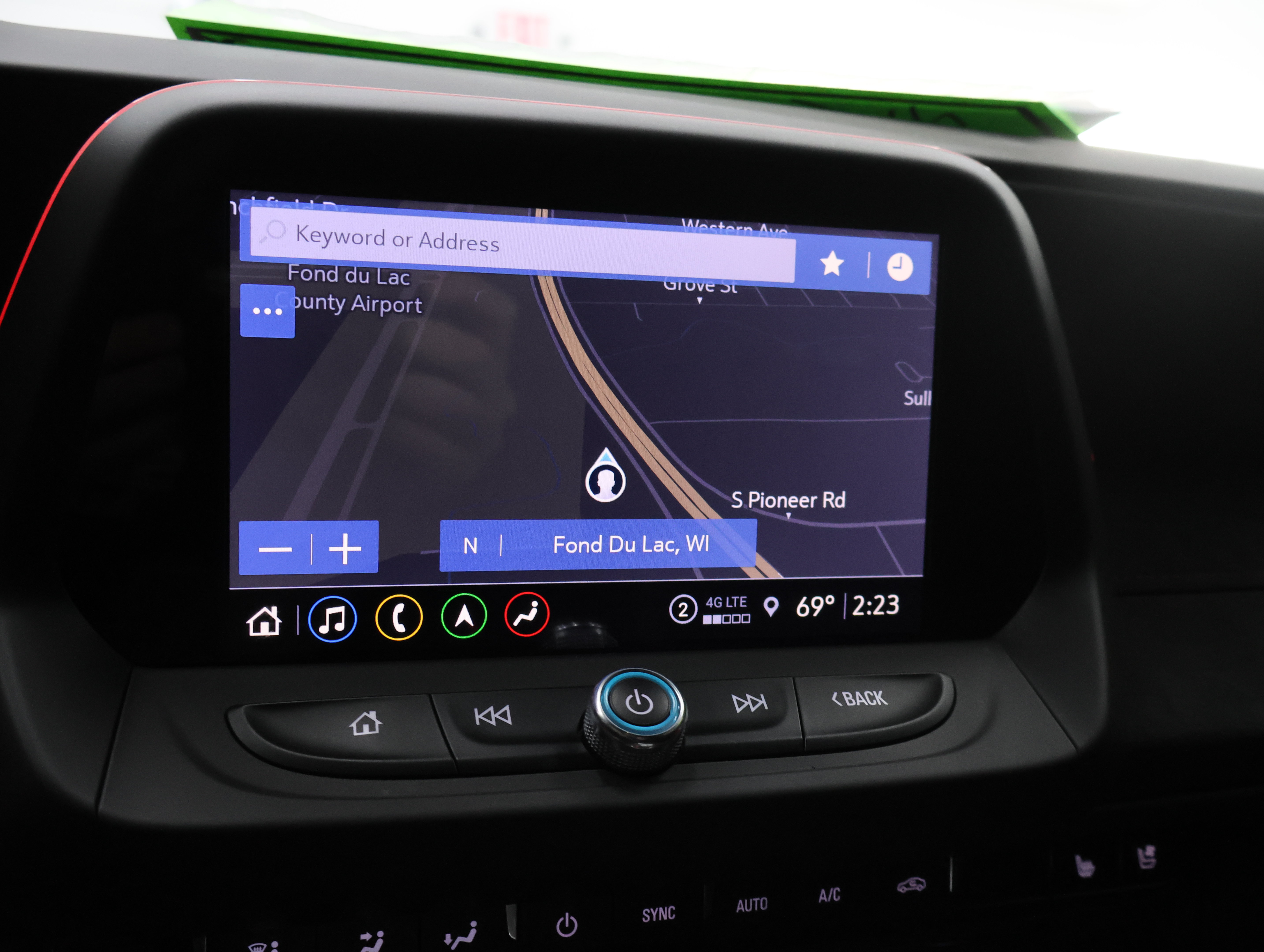 Used 2023 Chevrolet Camaro ZL1 RWD image 10