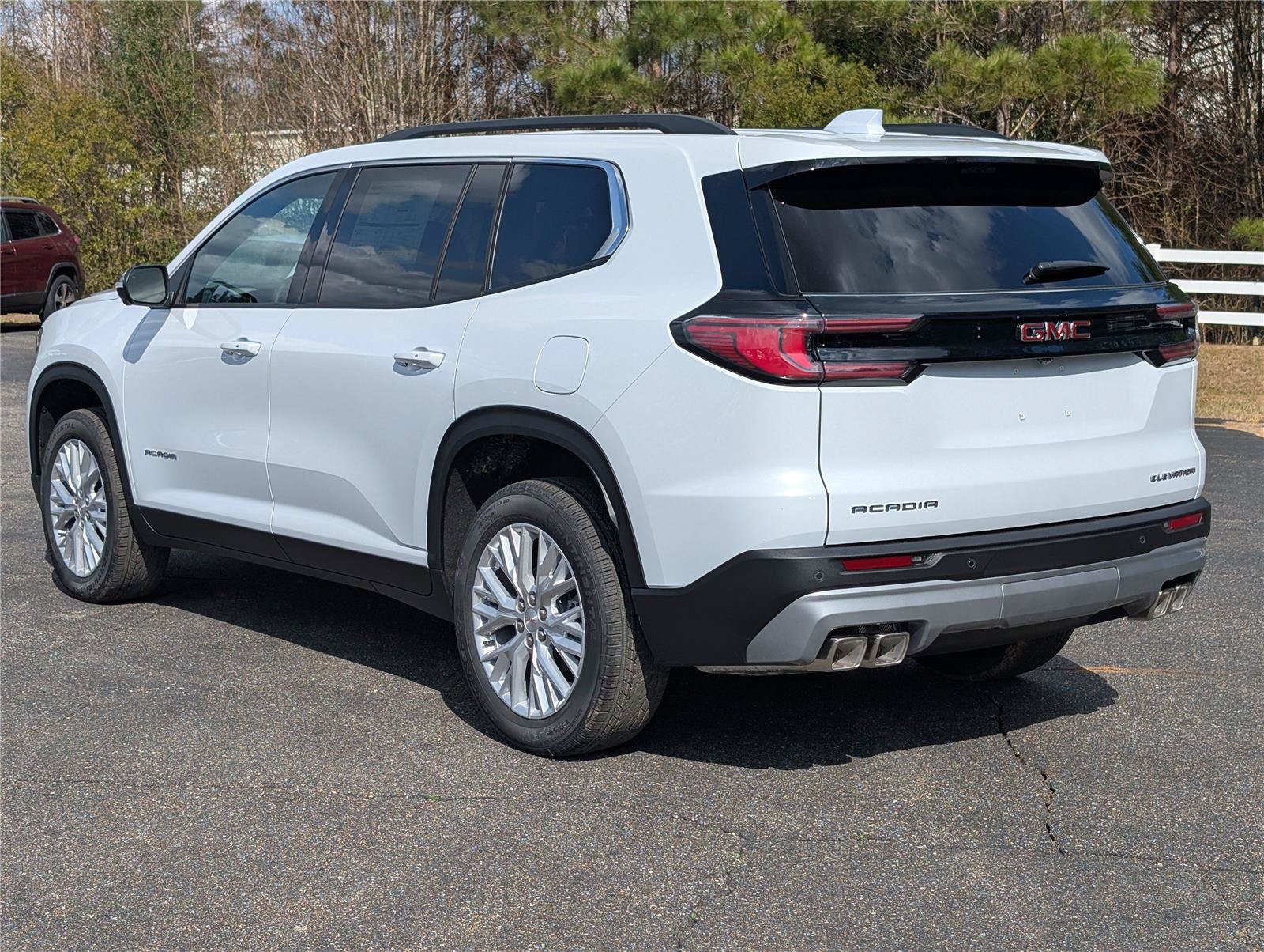New 2026 GMC Acadia Elevation w/ Elevation Premium Package FWD image 5