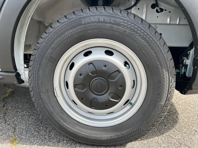 New 2026 Ford Transit 250 148 Medium Roof RWD image 13