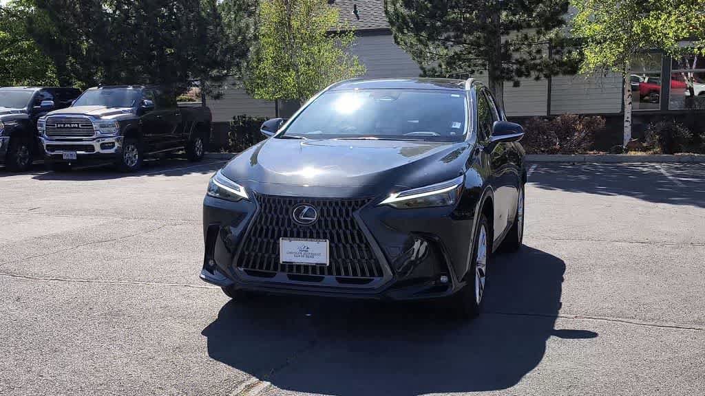 Used 2025 Lexus NX 350h AWD w/ Luxury Package image 4