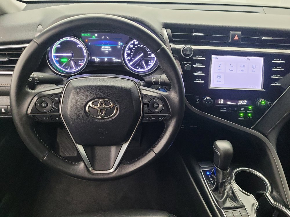 Used 2018 Toyota Camry XLE image 22
