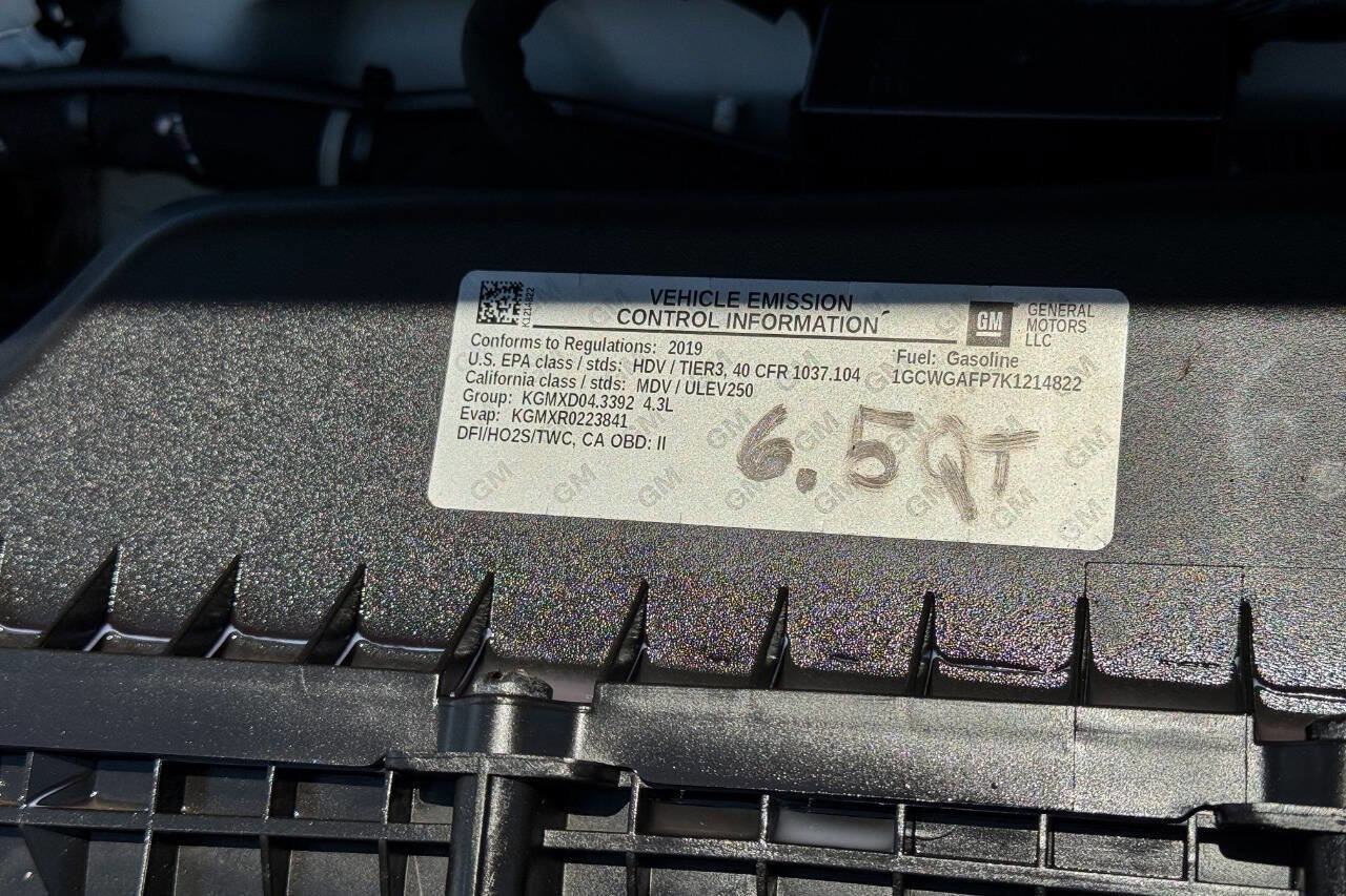 Used 2019 Chevrolet Express 2500 w/ Driver Convenience Package image 36