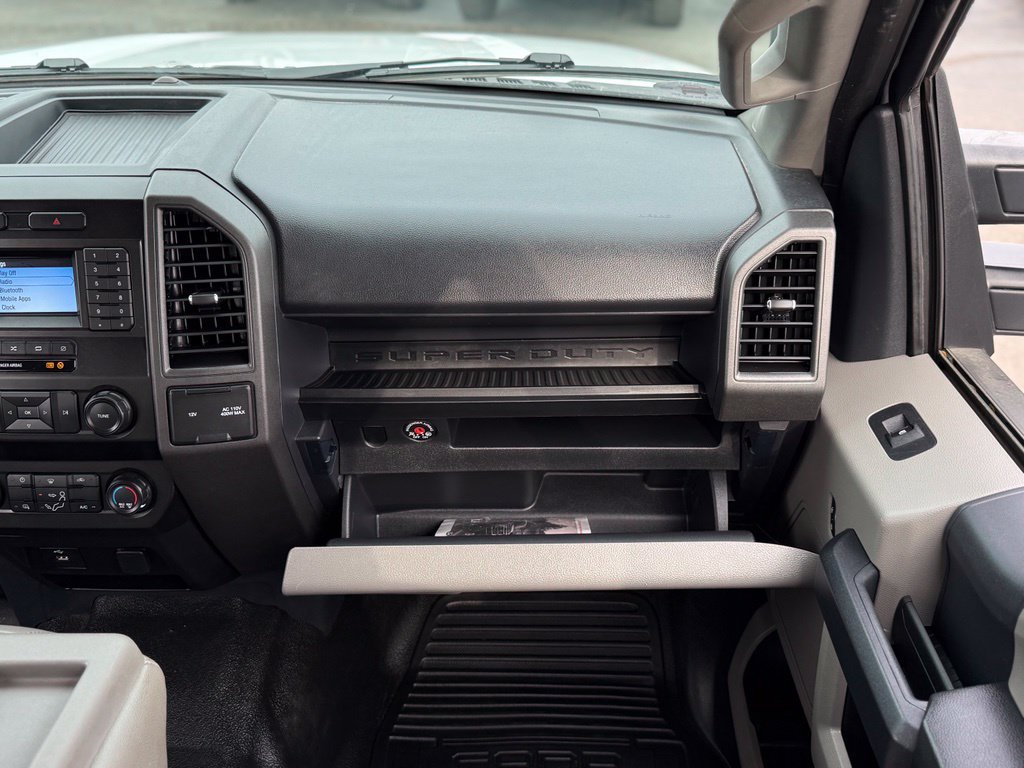 Used 2022 Ford F250 XL w/ Power Equipment Group AWD/4WD image 25