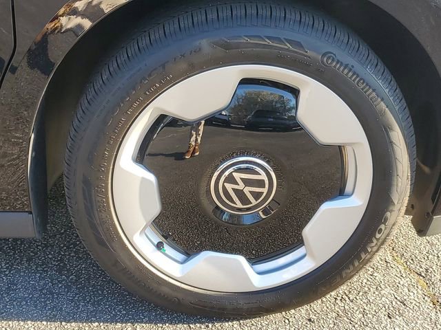New 2025 Volkswagen ID. Buzz Pro S RWD image 9