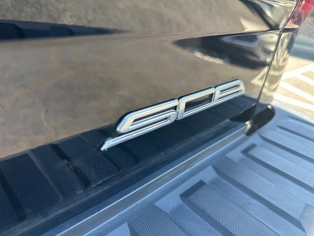 Used 2018 Chevrolet Silverado 1500 LTZ Z71 w/ LTZ Plus Package AWD/4WD image 48