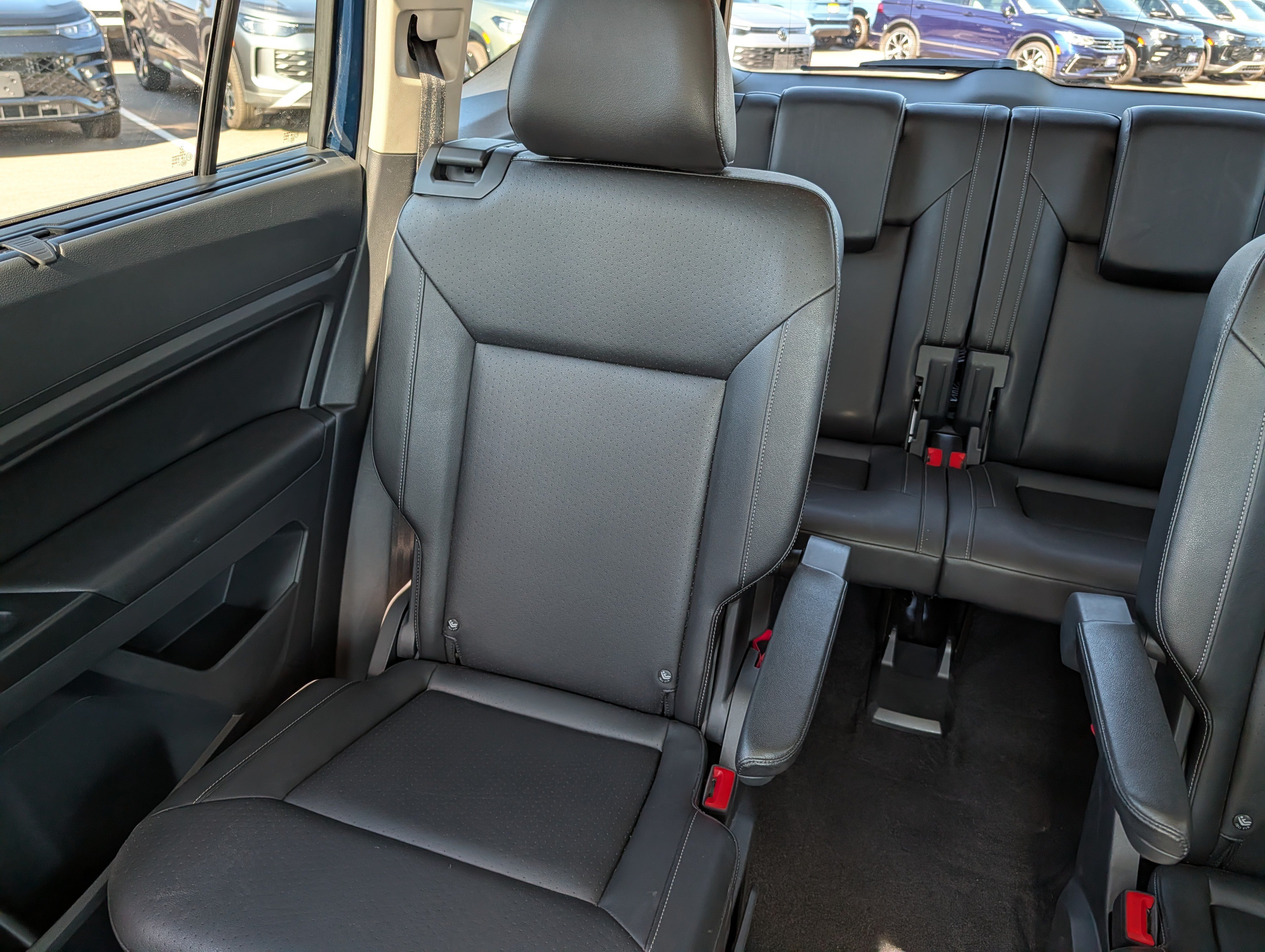 Used 2018 Volkswagen Atlas SEL AWD/4WD image 12