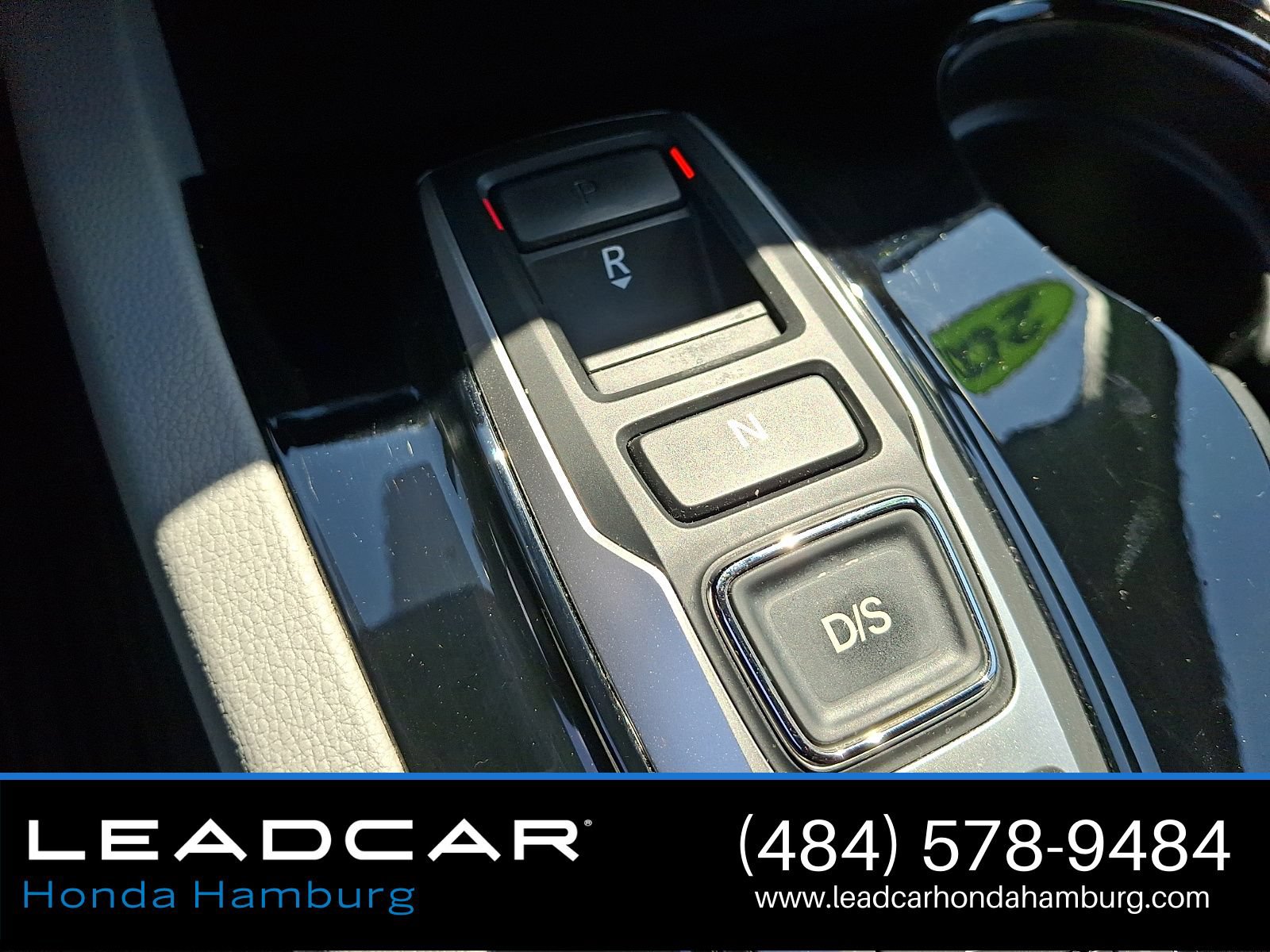 Used 2016 Honda Pilot Elite image 17
