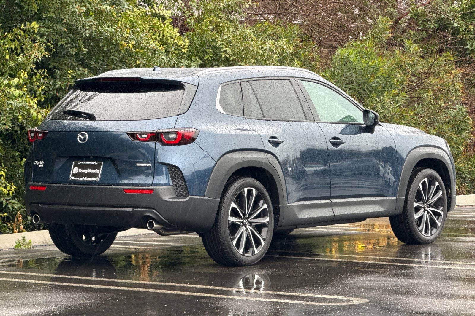 Certified 2025 MAZDA CX-50 AWD 2.5 S w/ Premium Plus Pkg image 4