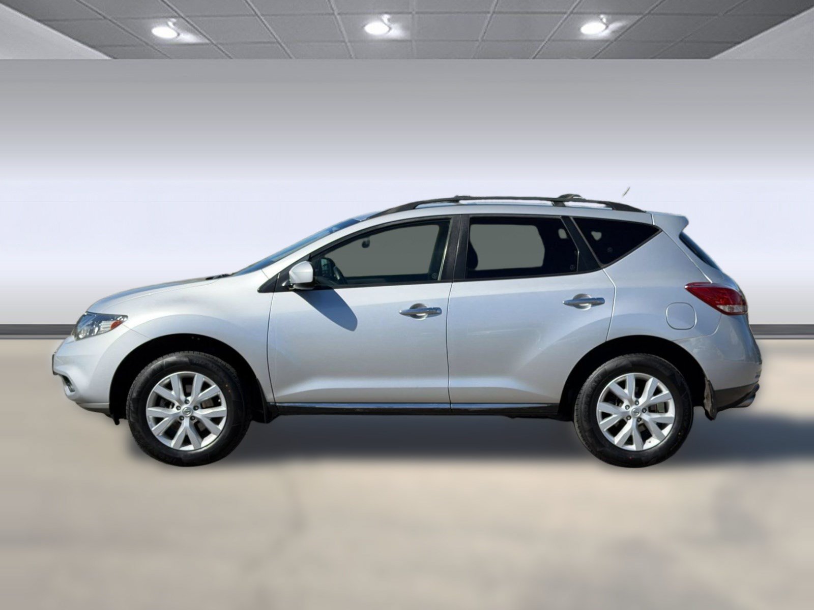Used 2013 Nissan Murano SV AWD/4WD image 2