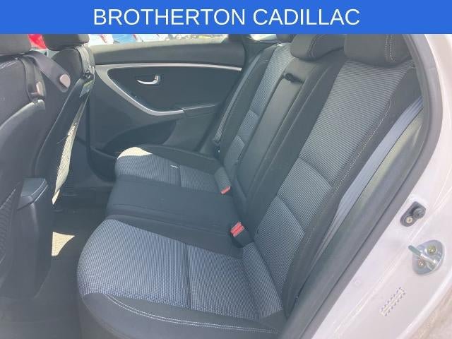 Used 2016 Hyundai Elantra GT FWD image 12
