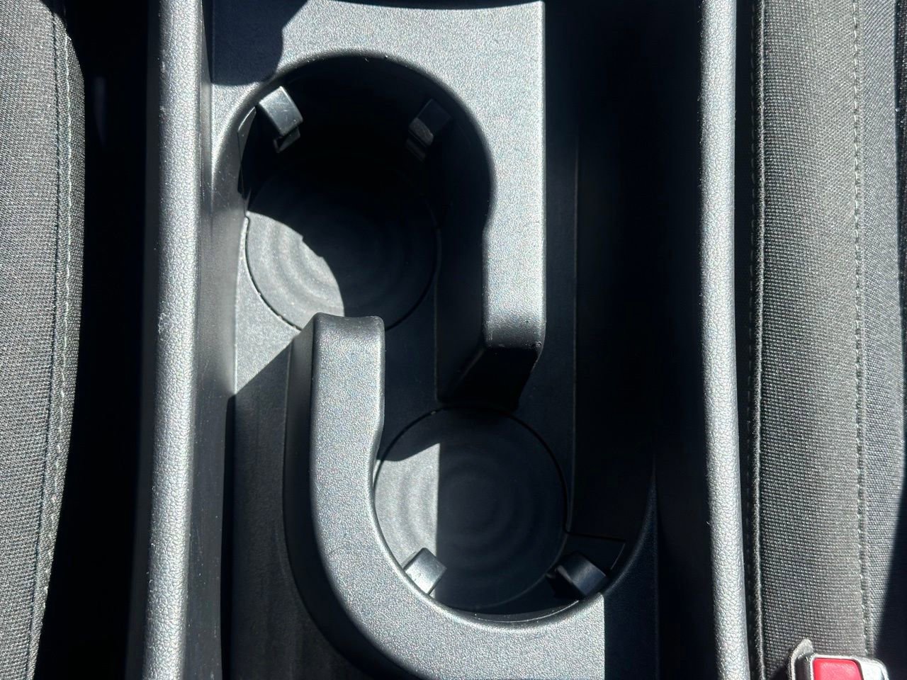 Used 2025 Hyundai Kona SEL FWD image 34