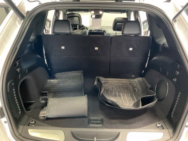 Used 2019 Jeep Grand Cherokee High Altitude AWD/4WD image 24