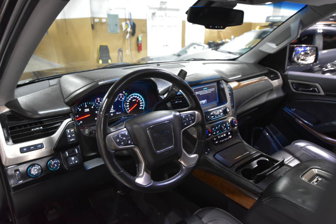 Used 2020 GMC Yukon XL Denali w/ Open Road Package AWD/4WD image 20