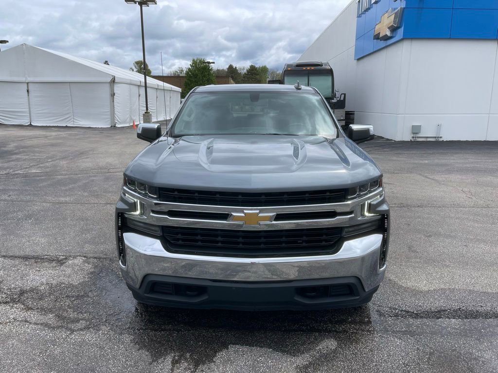 Used 2021 Chevrolet Silverado 1500 LT AWD/4WD image 2