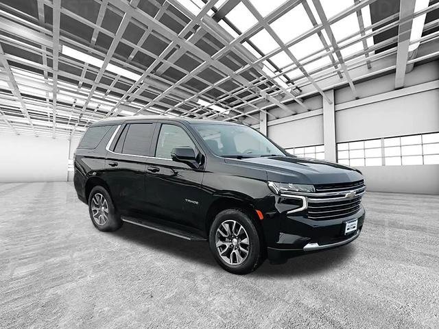 Used 2022 Chevrolet Tahoe LT w/ LT Signature Plus Package image 1