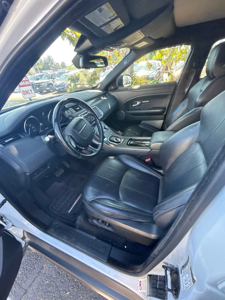Used 2018 Land Rover Range Rover Evoque SE Premium AWD/4WD image 6