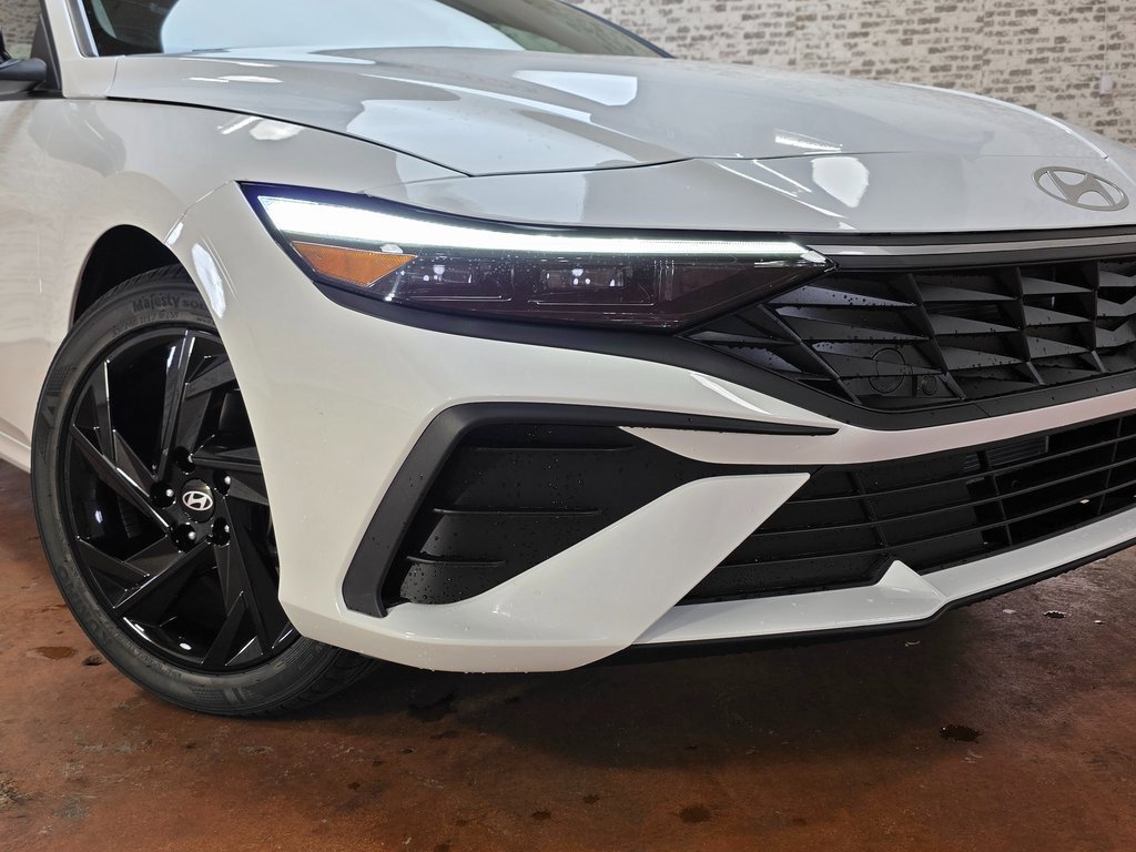 New 2026 Hyundai Elantra SEL Sport image 10